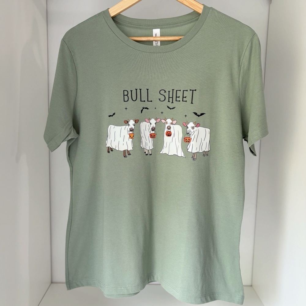 Bella Canvas Womens Sage Green Halloween T-Shirt Size Large NWOT